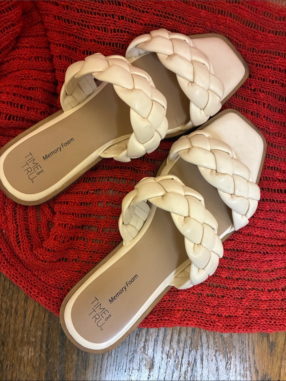Like New Time and Tru Braided Double-Strap Slide Sandals in Cream 7